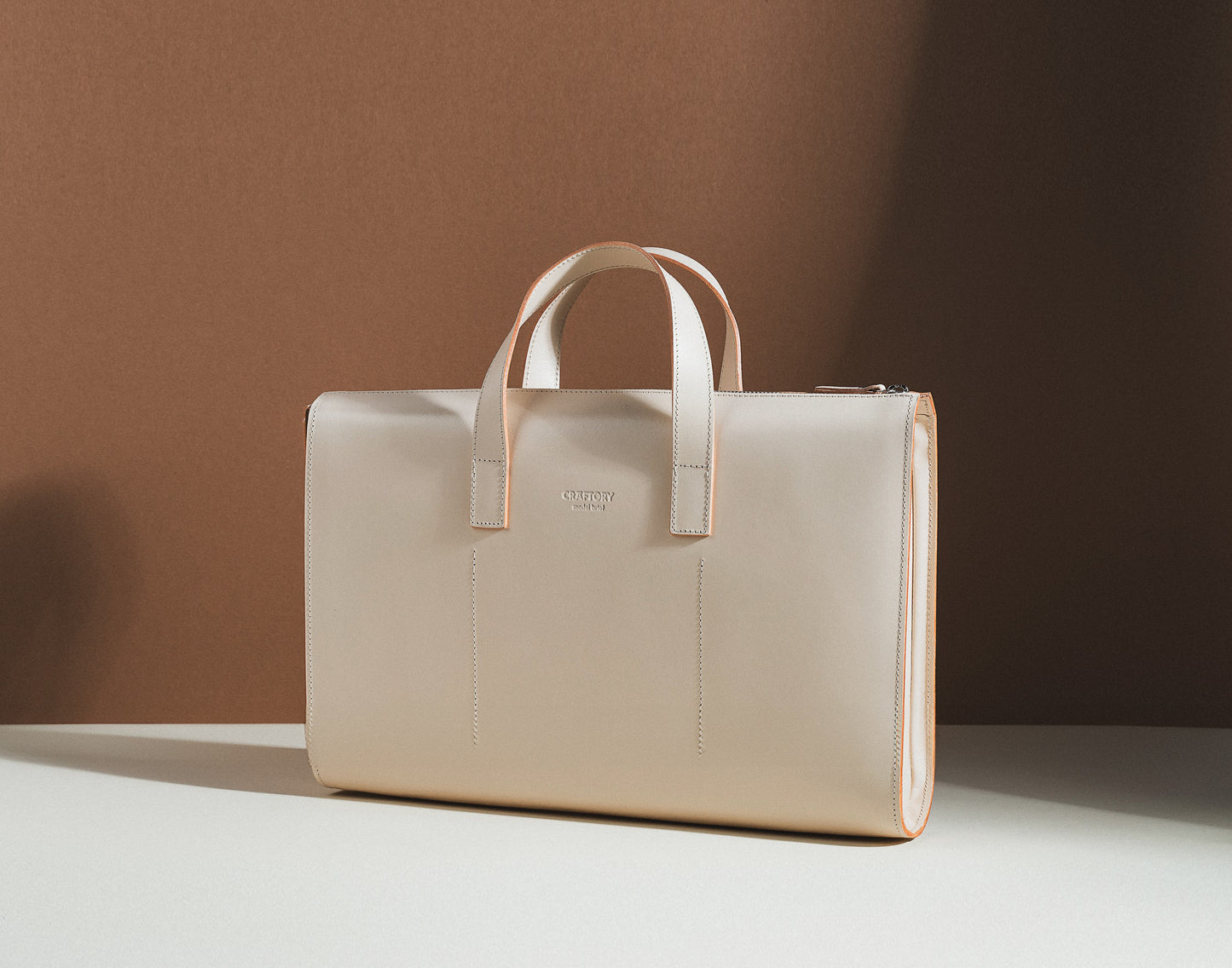 Briefcase Model Brief – Cookie