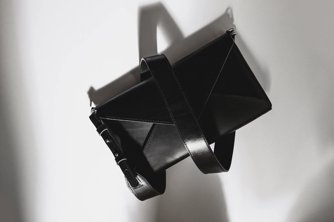 Great Model Clutch - Black