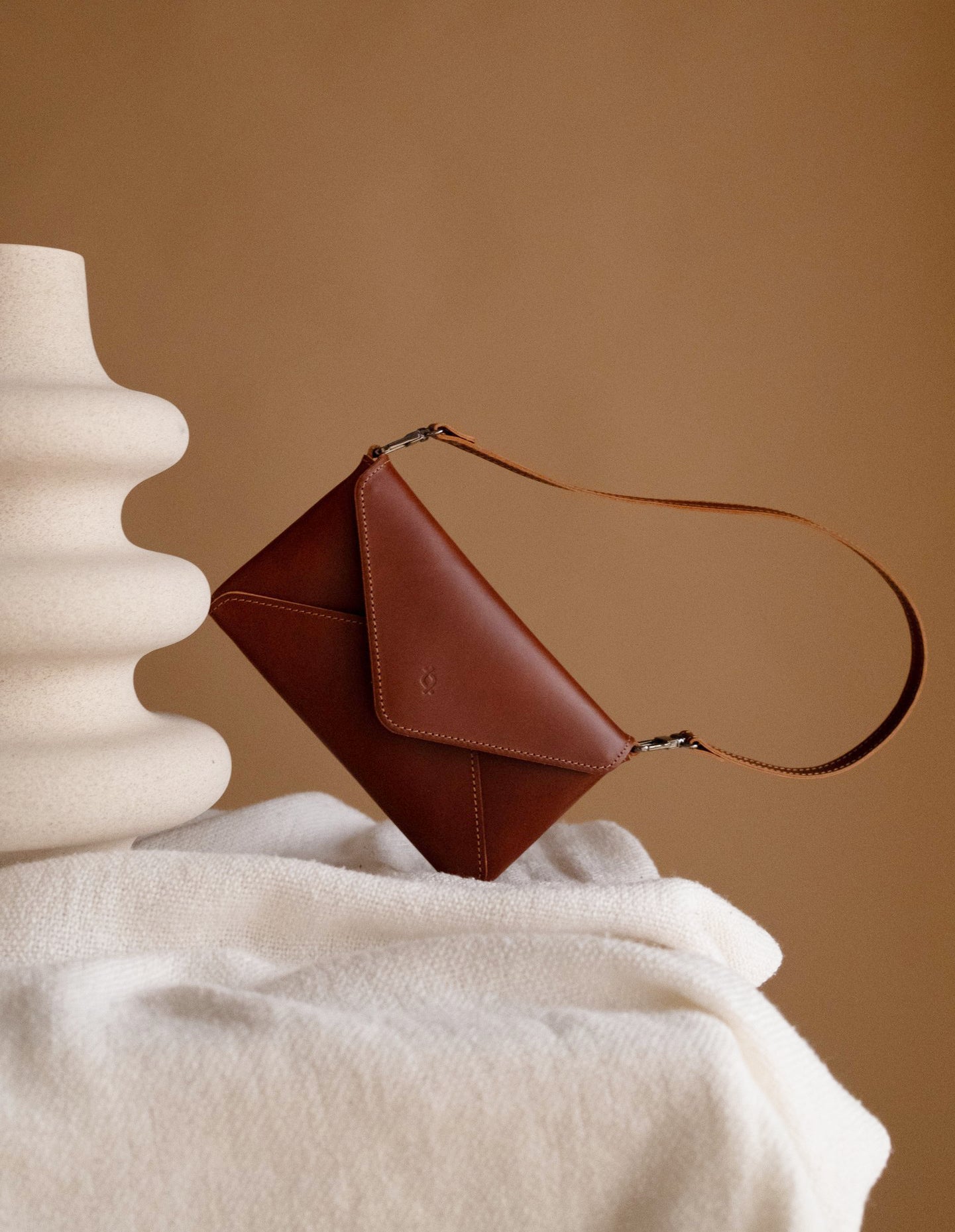Mini Model Clutch with 3 Straps – Cognac