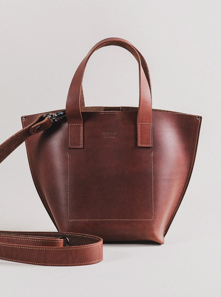 Model Bucket – Cognac