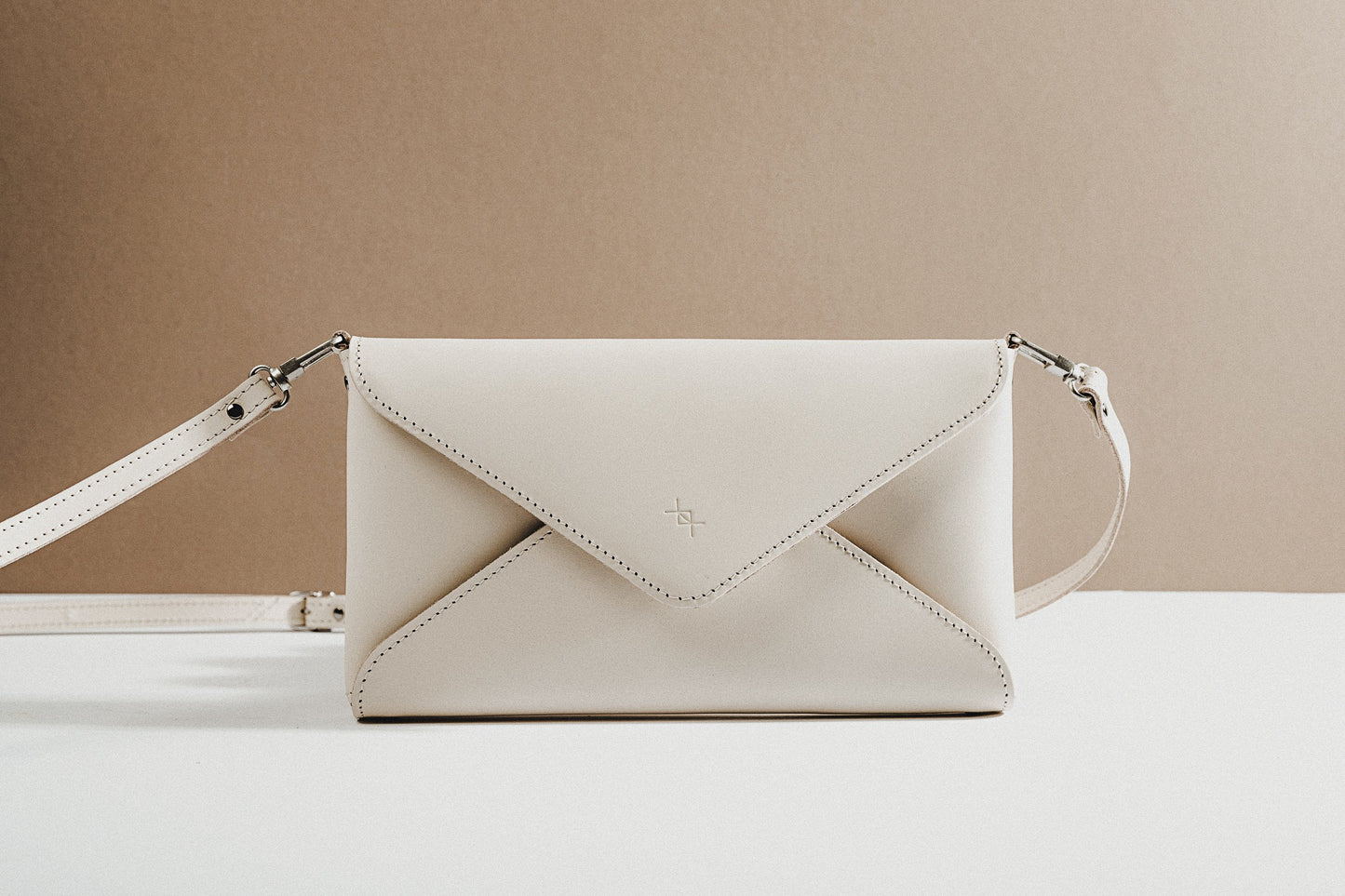 Model Clutch