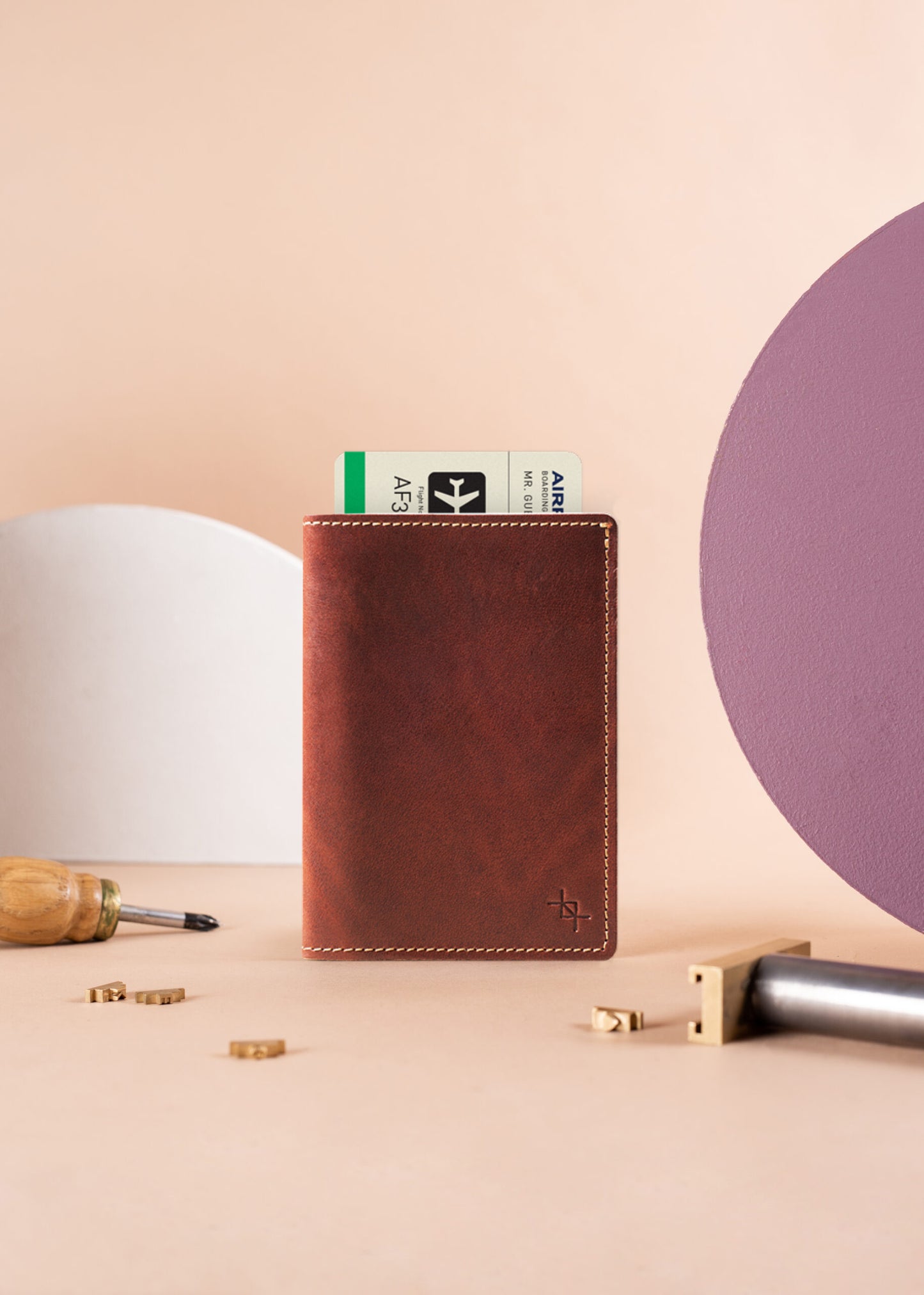 Tour Portemonnaie Passport Cover – Cognac