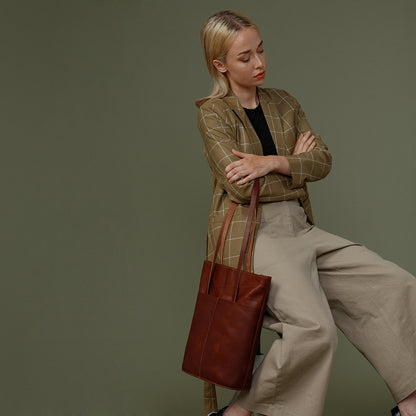 Model Tote
