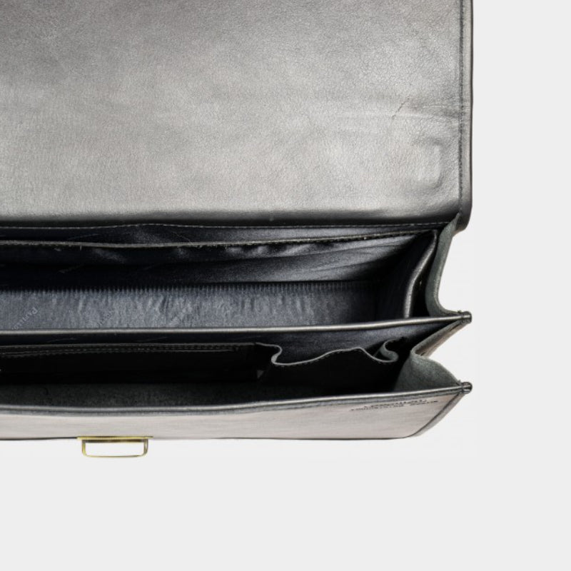 Briefcase No. 99 – Black