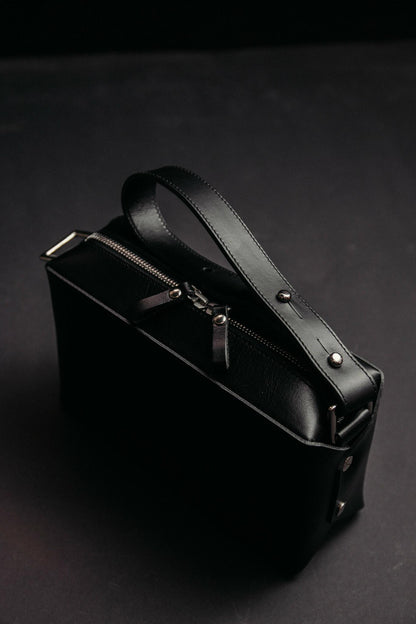 Trippelgänger Leder Umhängetasche