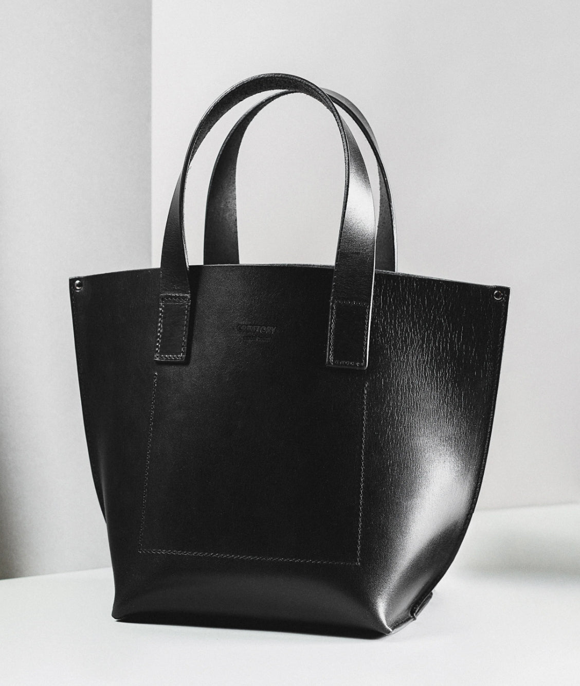 Model Bucket – Cookie