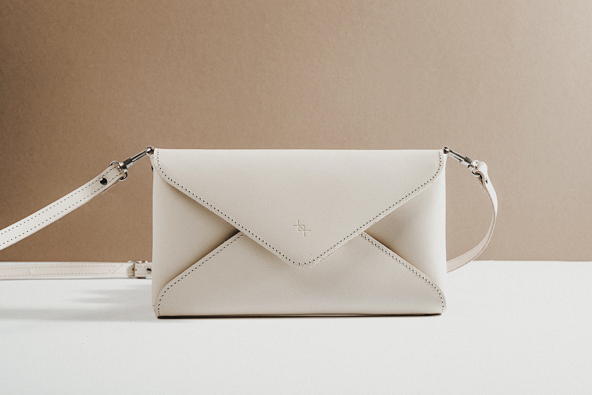 Model Clutch