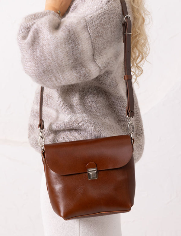 ARLO Leather Crossbody Bag – Ginger
